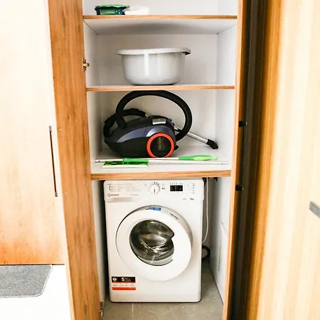 Krolowej Jadwigi Z Garazem *