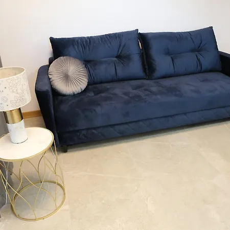 Królowej Jadwigi Z Garażem *