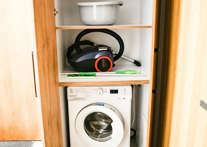 Królowej Jadwigi Z Garażem *